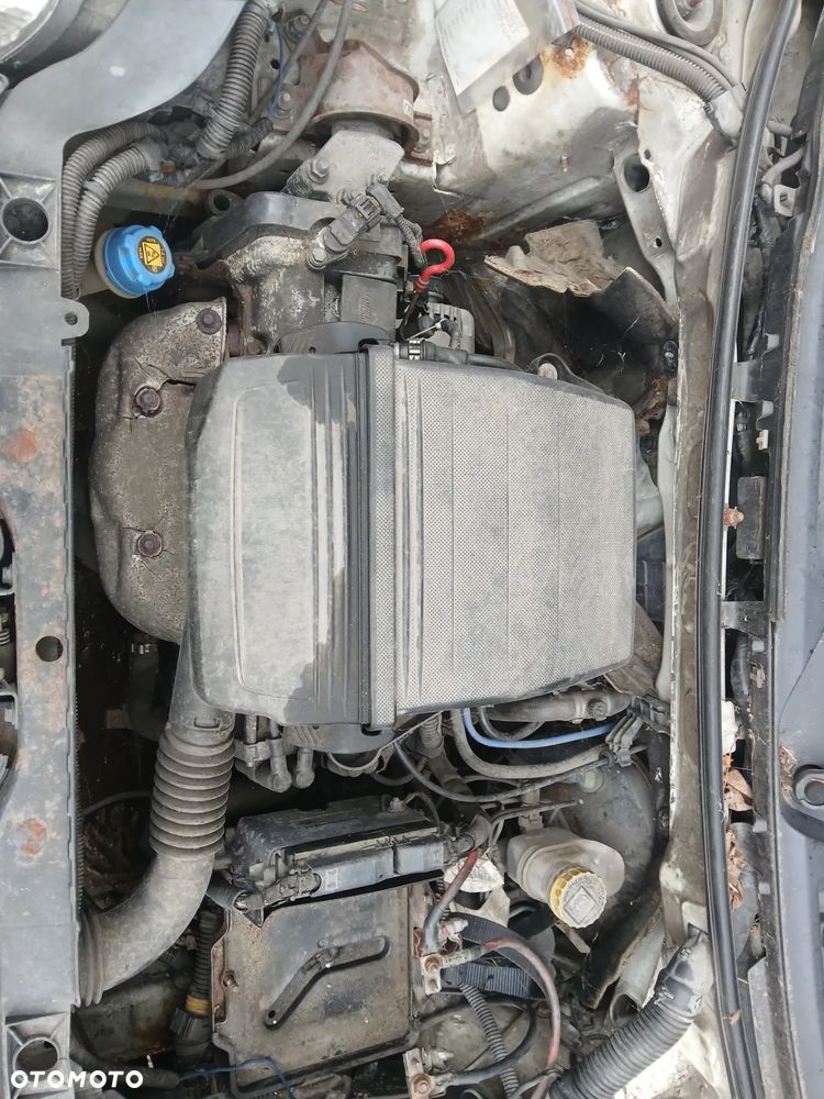 FIAT PANDA II 249 VAN silnik 1.1 54 KM 187A1000 skrzynia 55196336 napęd sanki belka wahacz - 3