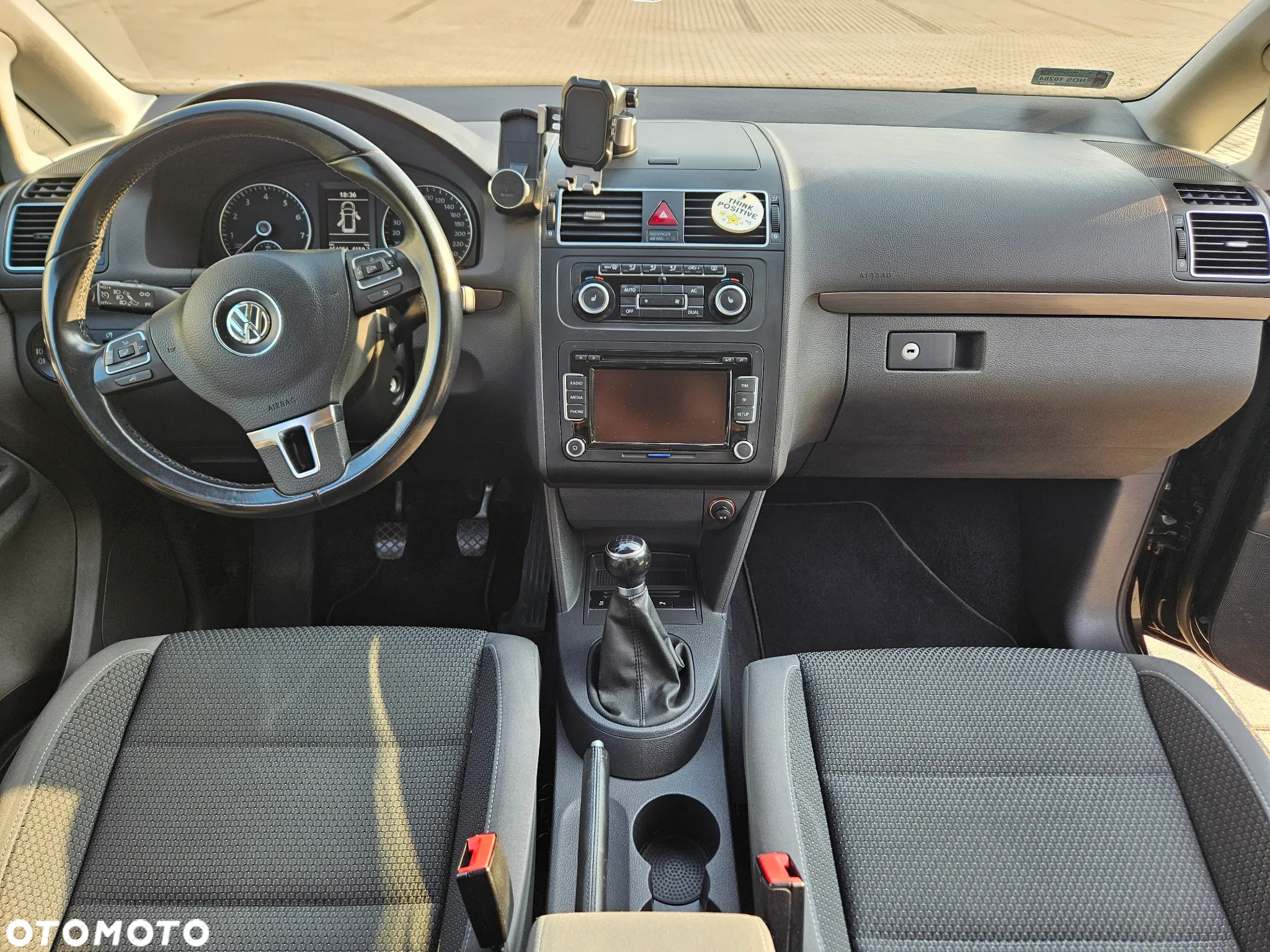 Volkswagen Touran 1.4 TSI Comfortline - 10