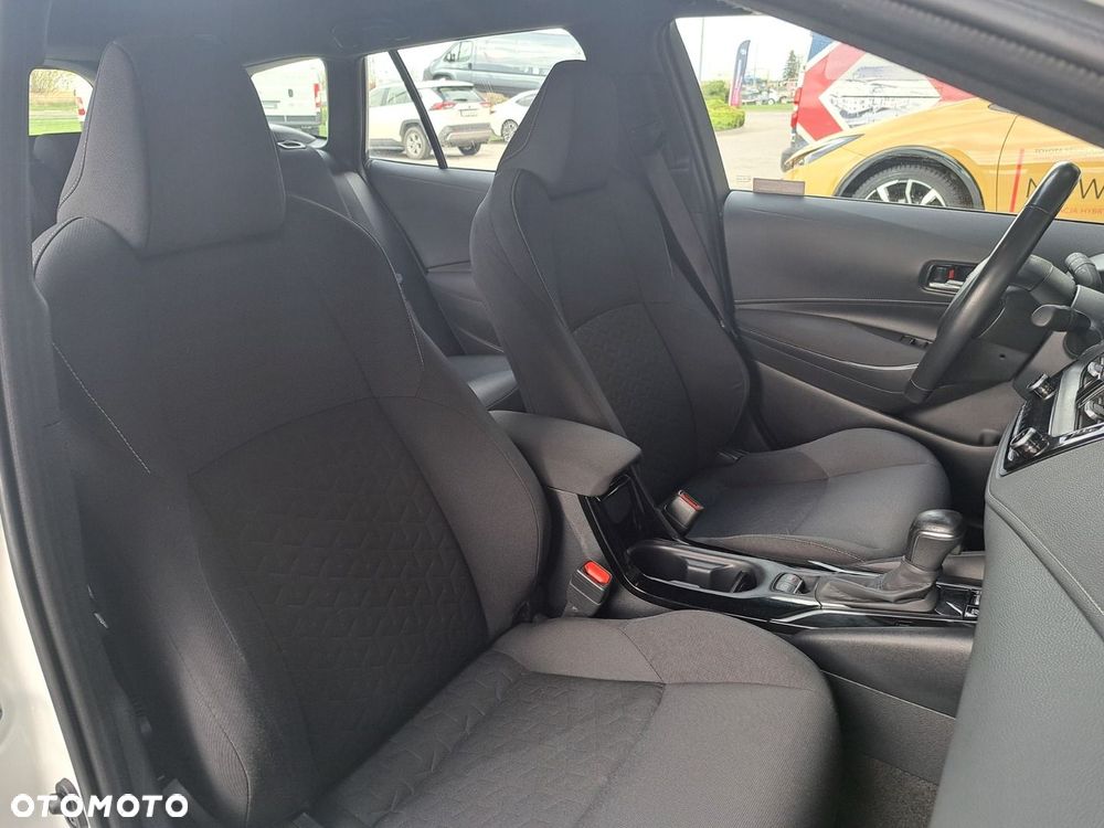 Toyota Corolla 1.8 Hybrid Comfort - 18