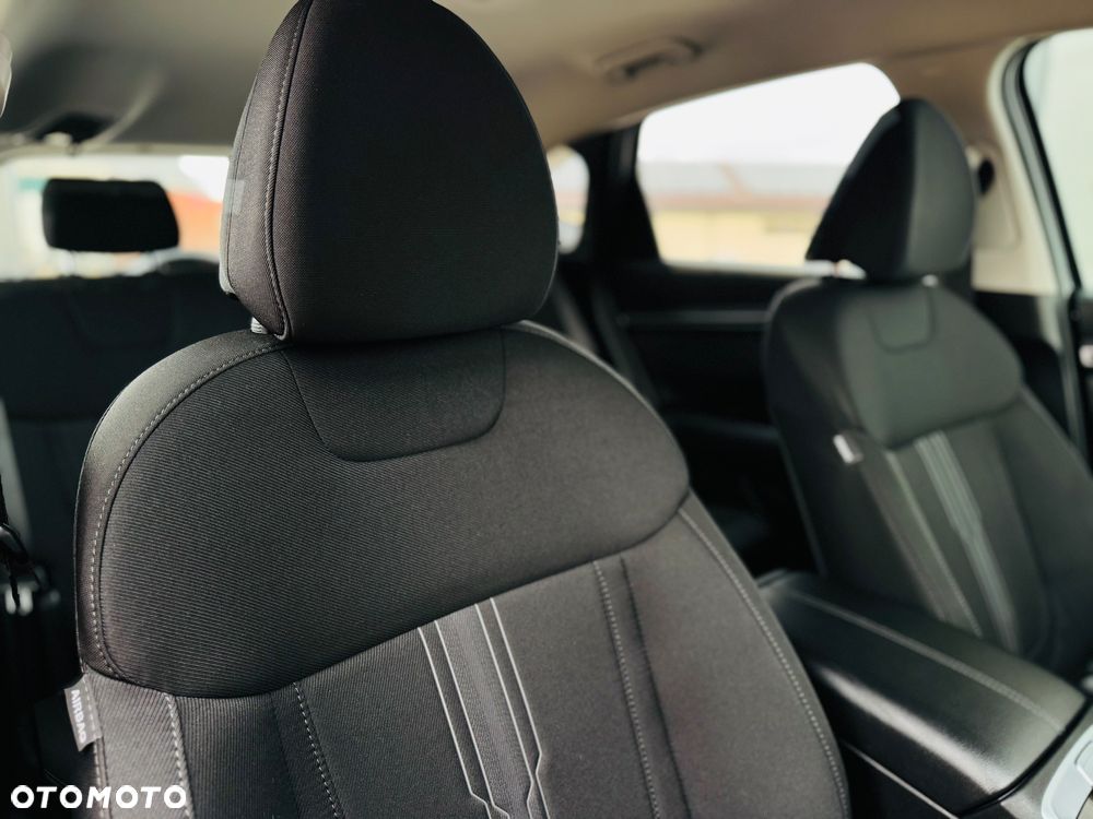 Hyundai Tucson 1.6 CRDi 48V-Hybrid 2WD DCT Select - 36