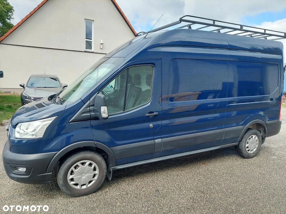 Ford Transit - 1
