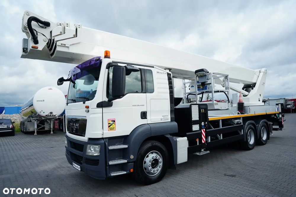 MAN TGS 26.400 /  PODNOŚNIK KOSZOWY / 6x4 / PALFINGER WT 530  / WYSOKOŚĆ ROBOCZA 53 M /  / UDŹWIG 600 KG-  5 OSÓB  / MANUAL - 12
