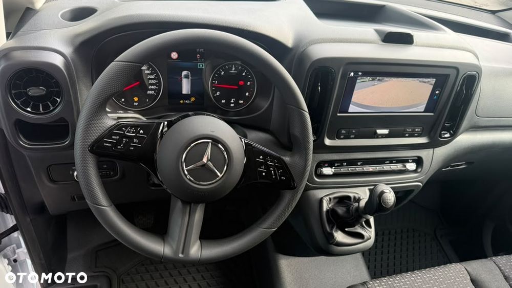 Mercedes-Benz VITO 110 CDI - 11