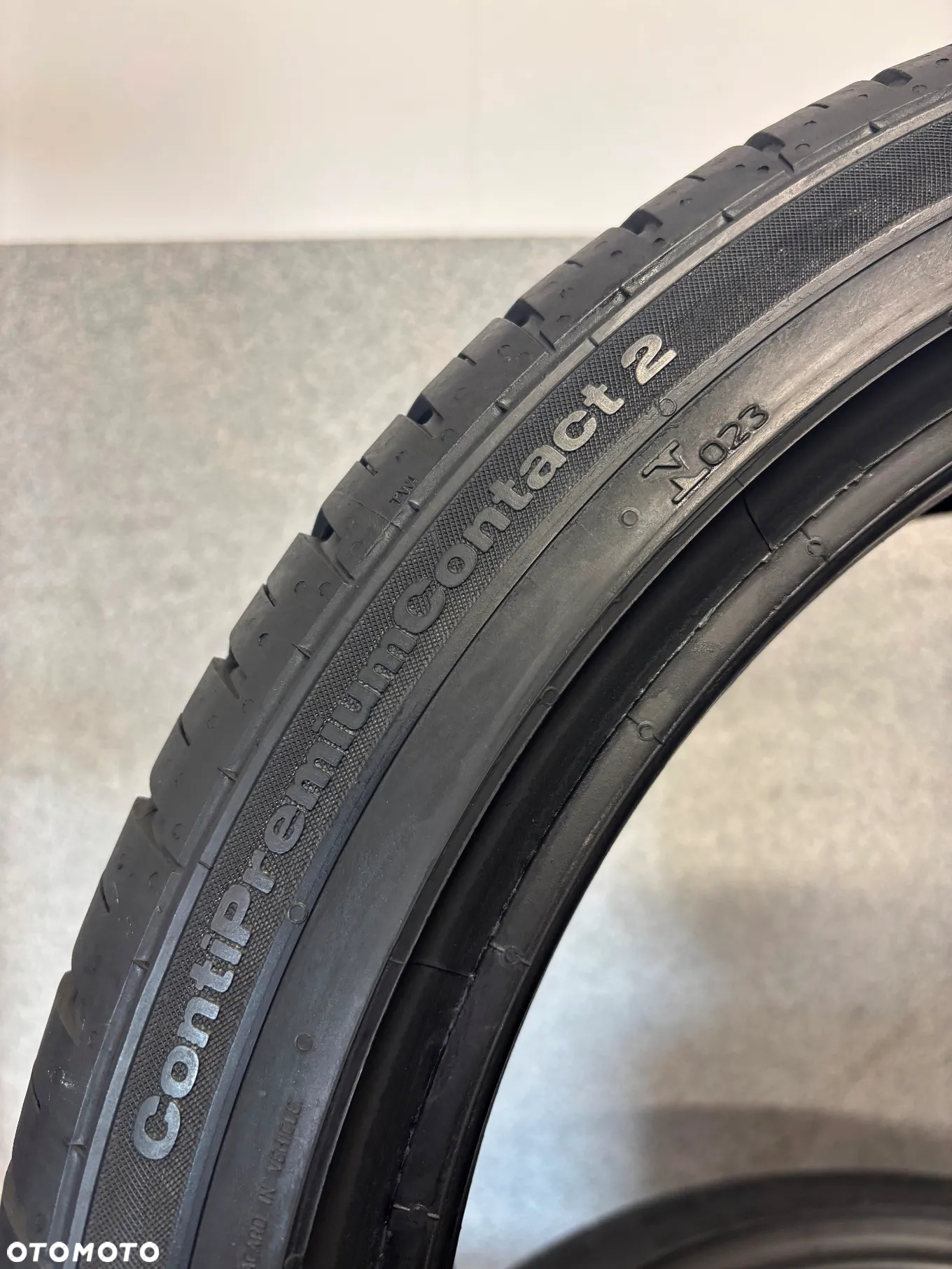 2 OPONY LETNIE CONTINENTAL 215/40/17  87V  XL,E4 - 6