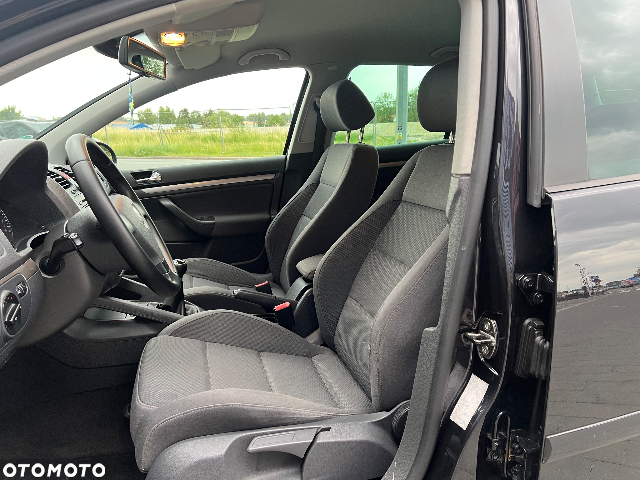 Volkswagen Golf V 1.6 Trendline - 11