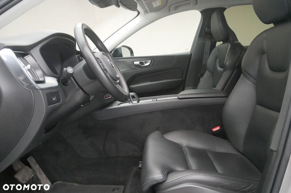 Volvo XC 60 - 12