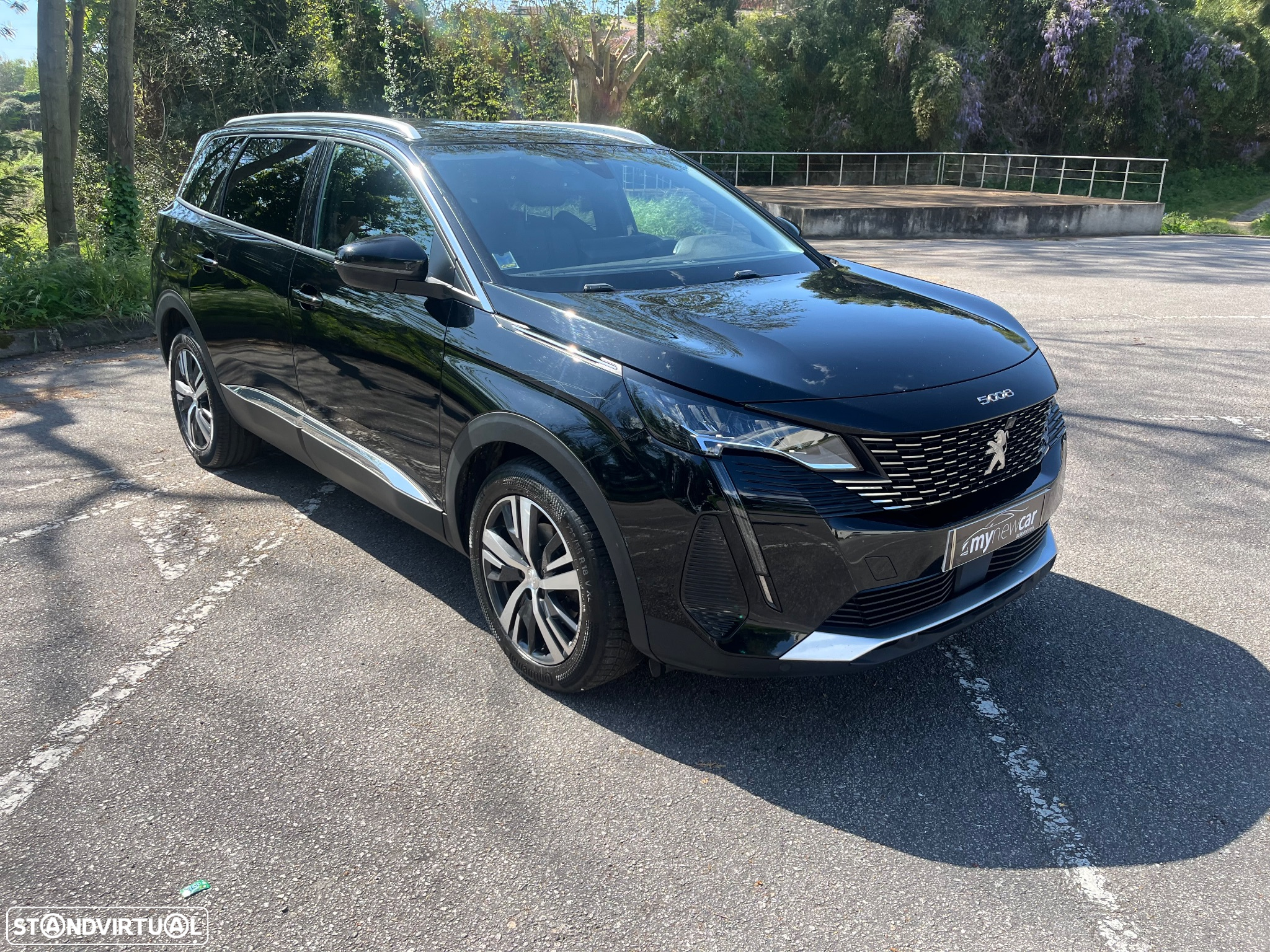 Peugeot 5008 1.5 BlueHDi Allure Pack EAT8 - 2