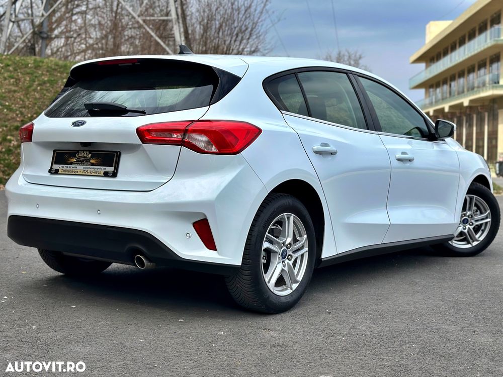 Ford Focus 1.0 EcoBoost Trend Edition - 4
