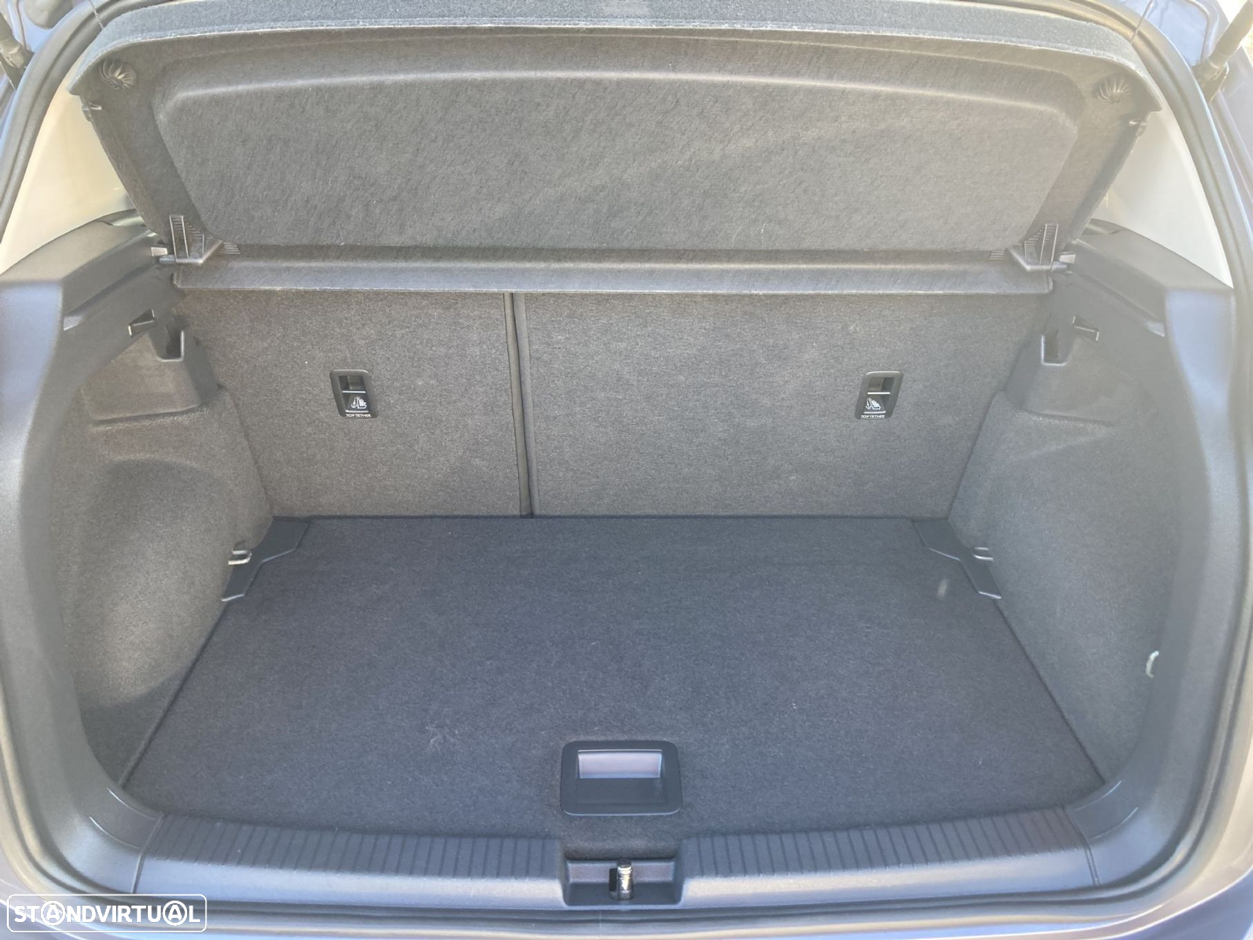 VW T-Cross 1.0 TSI Life - 32