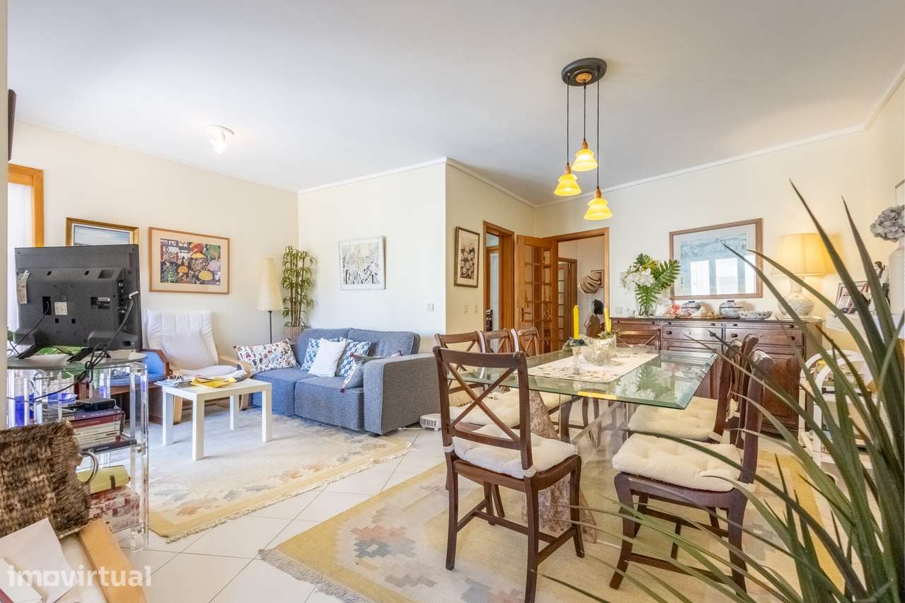 Apartamento T3, prédio com elevador e garagem! - Grande imagem: 3/33