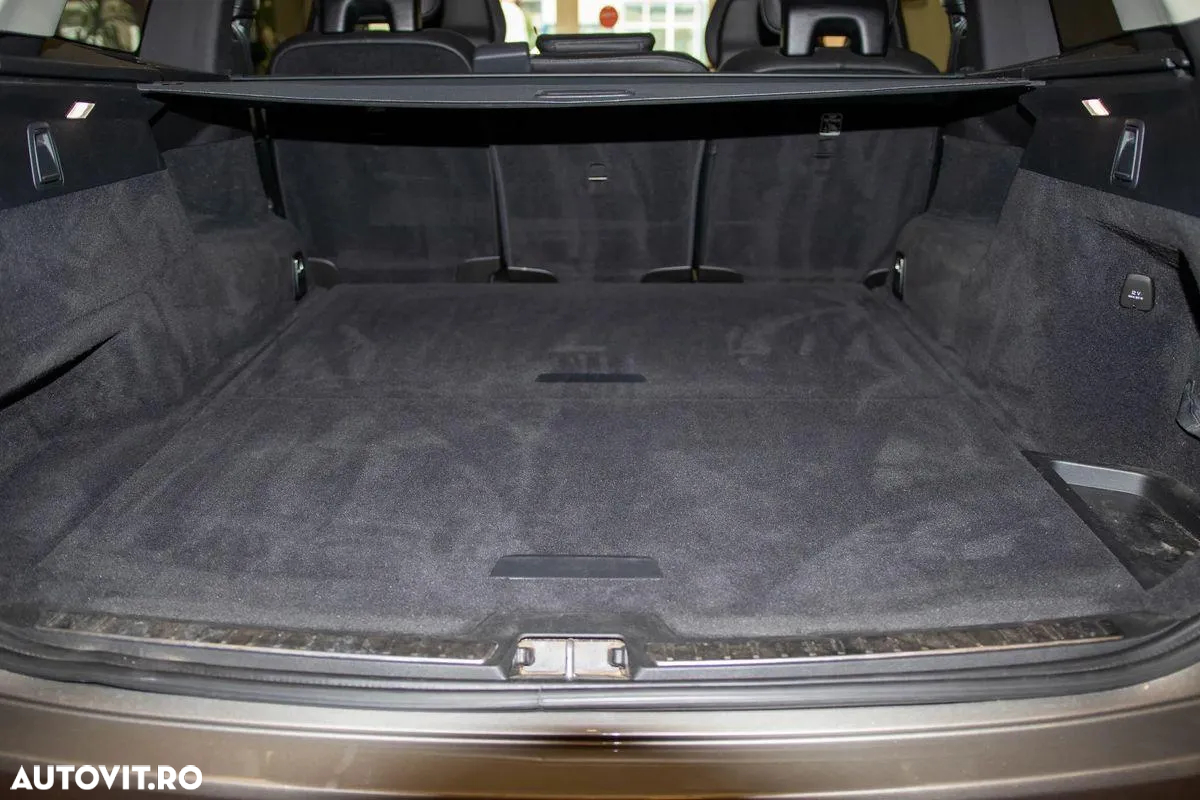 Volvo XC 90 B5 MHEV AWD 5 locuri Momentum Pro - 39