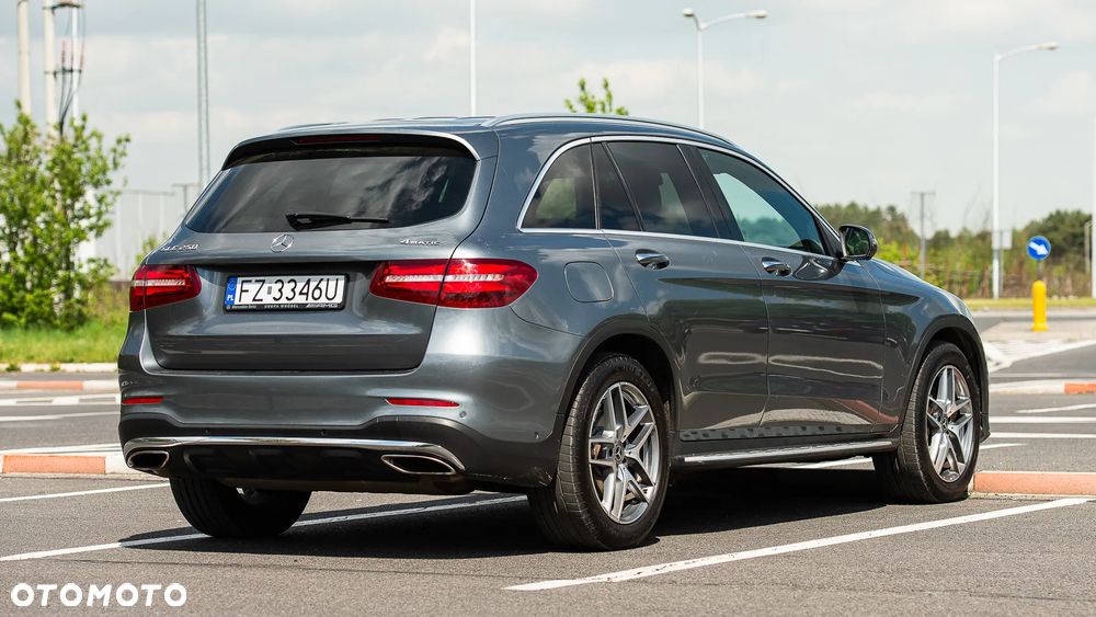 Mercedes-Benz GLC - 2