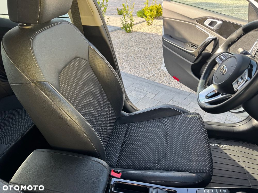 Kia XCeed 1.6 GDI DCT6 OPF Platinum Edition - 36
