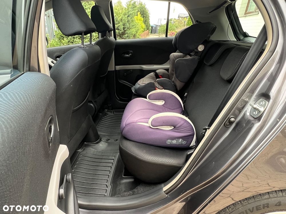 Toyota Yaris 1.33 Sol MM - 23
