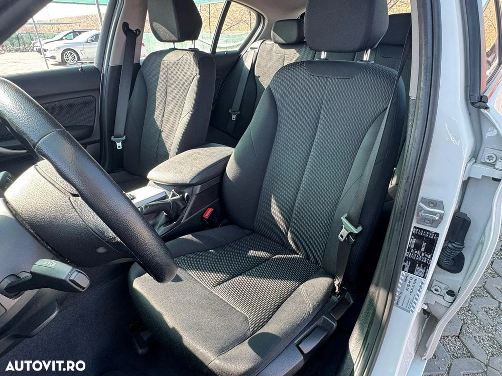 BMW Seria 1 120d Aut. - 9