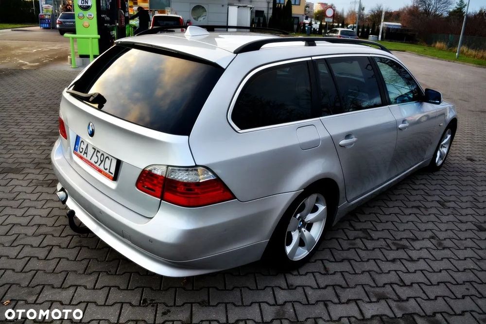 BMW Seria 5 520d - 4