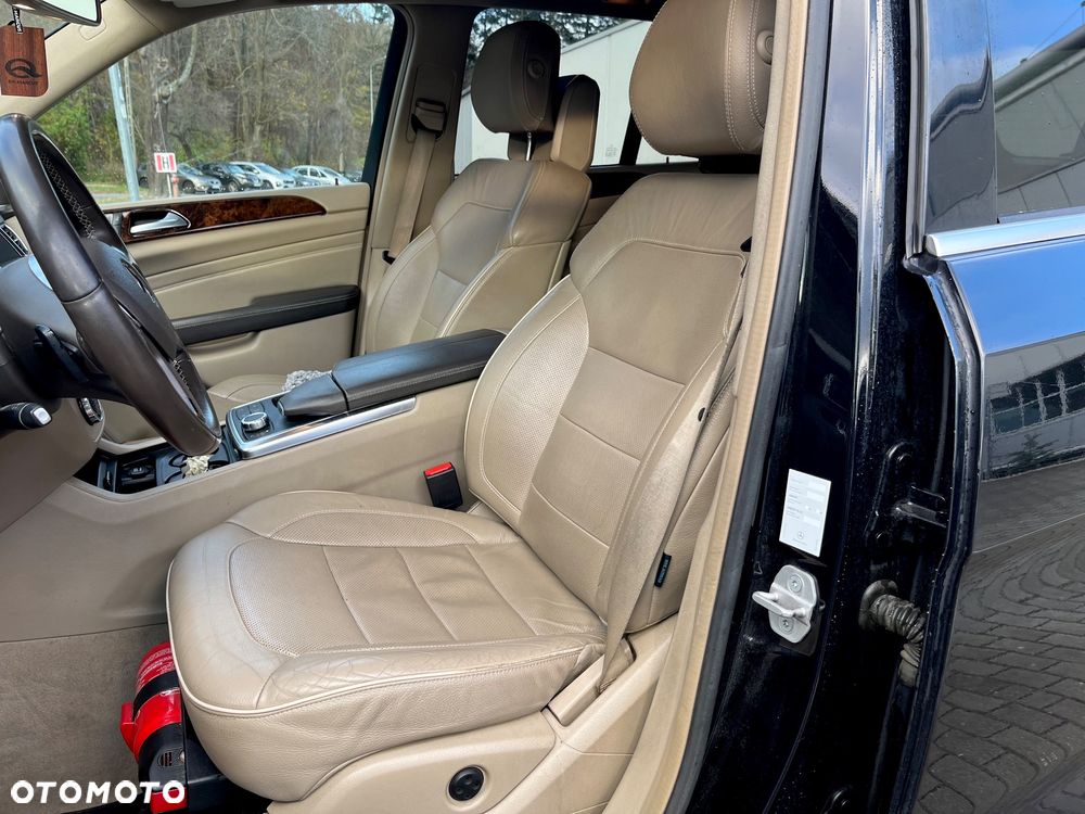 Mercedes-Benz ML 350 BlueTEC 4-Matic - 29