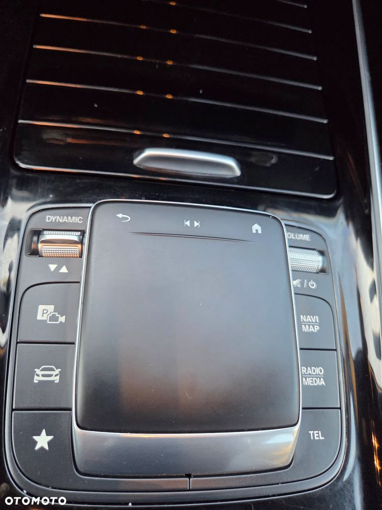 Mercedes-Benz EQB 250 66.5kWh Electric Art - 20