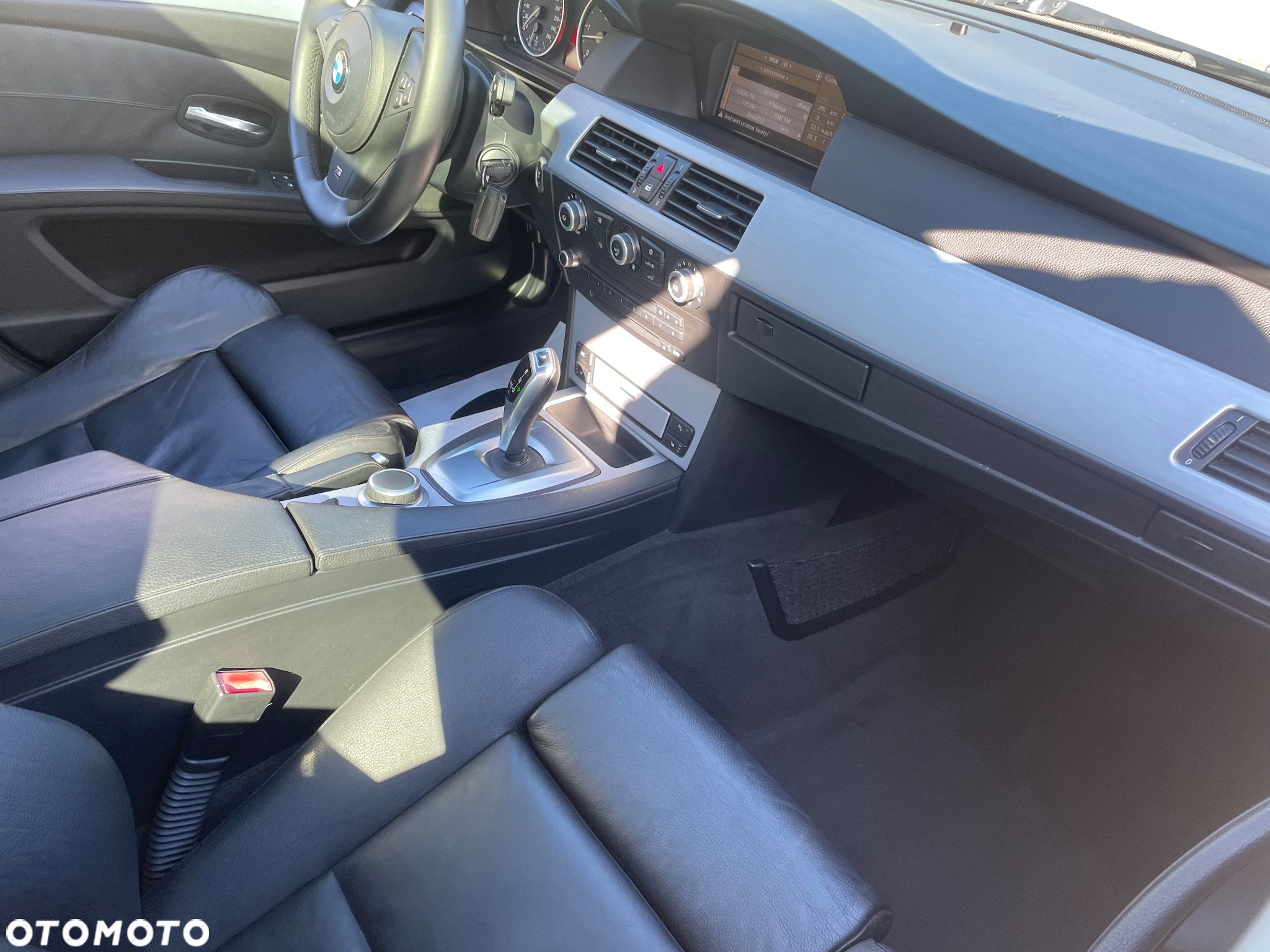 BMW Seria 5 - 36