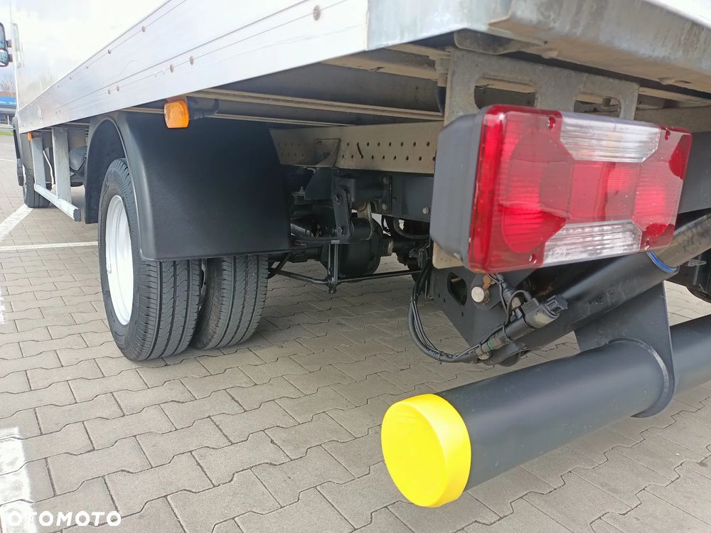 Iveco 35C16 POWER 160KM KONTENER WINDA 750Kg - 11