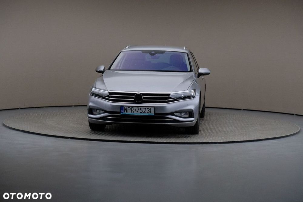 Volkswagen Passat Variant 2.0 TSI Elegance DSG - 3