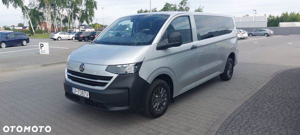 Volkswagen Caravelle - 1