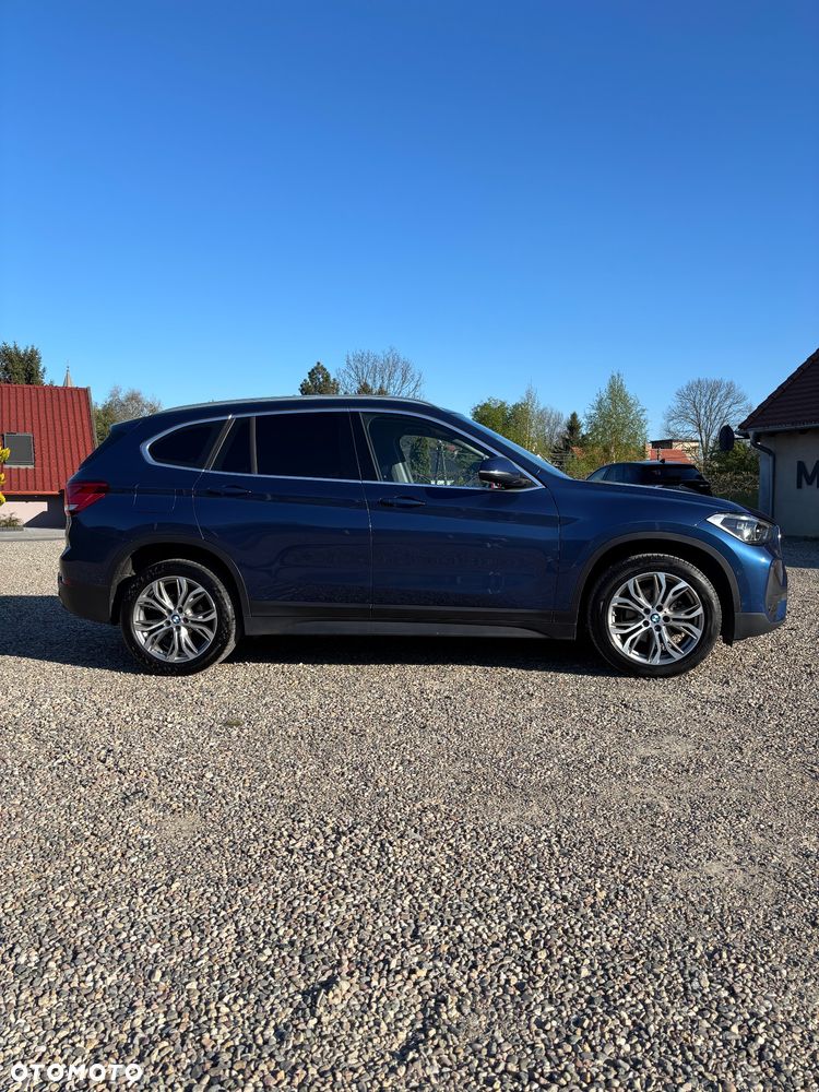 BMW X1 sDrive16d - 6
