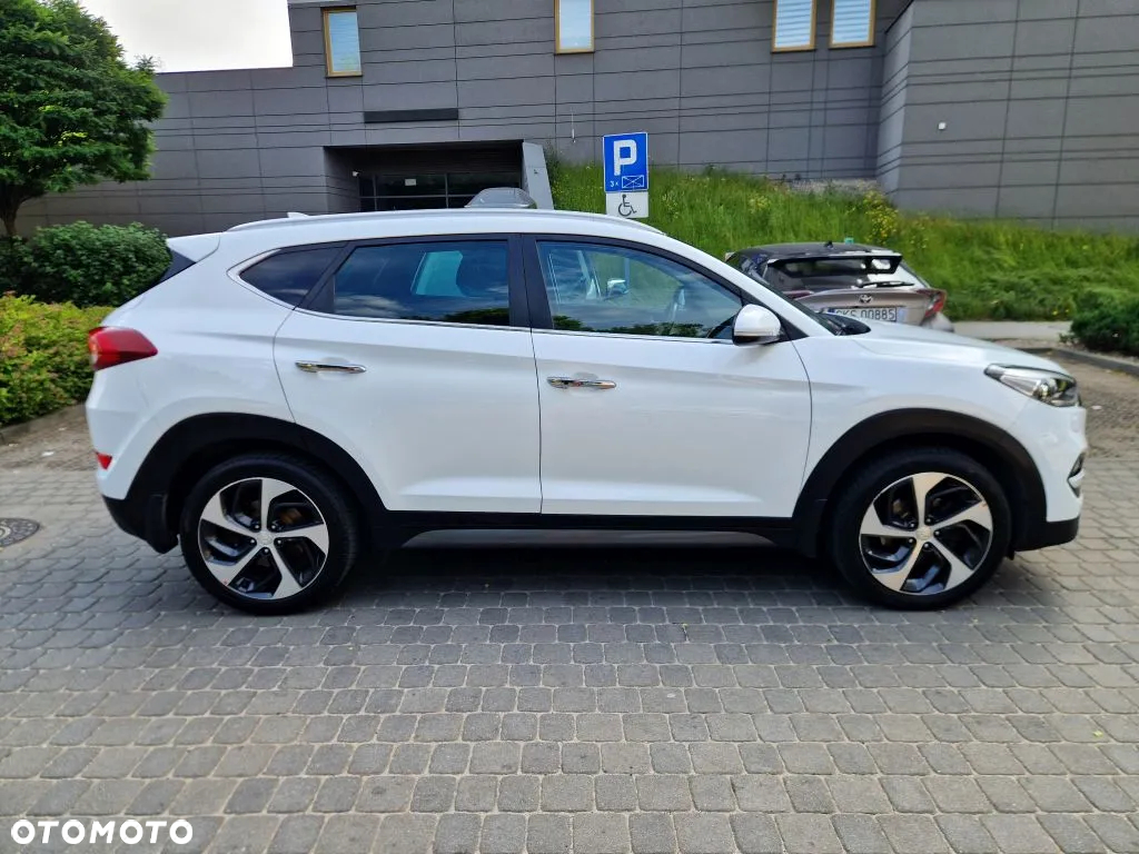 Hyundai Tucson 1.6 T-GDI Style 4WD DCT - 11