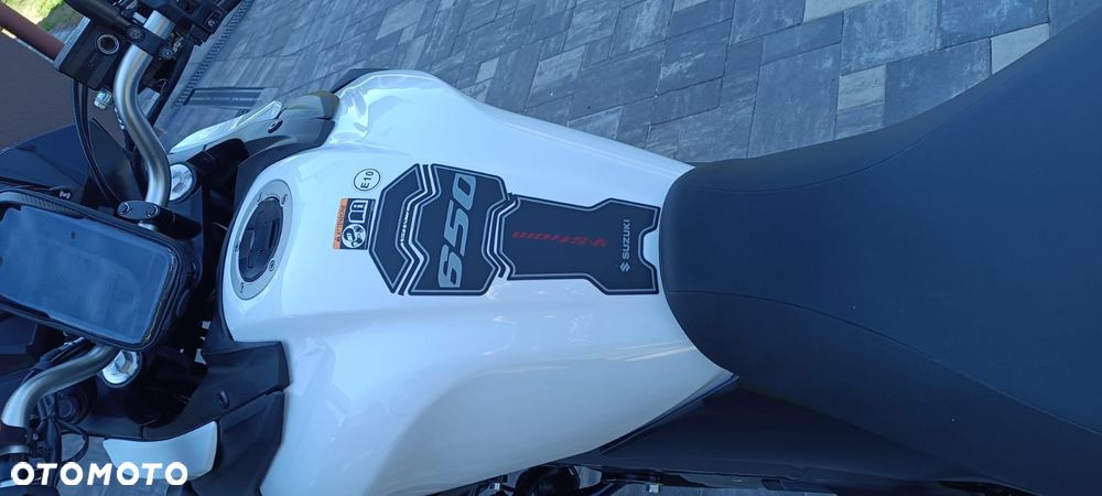 Suzuki V-STROM - 14
