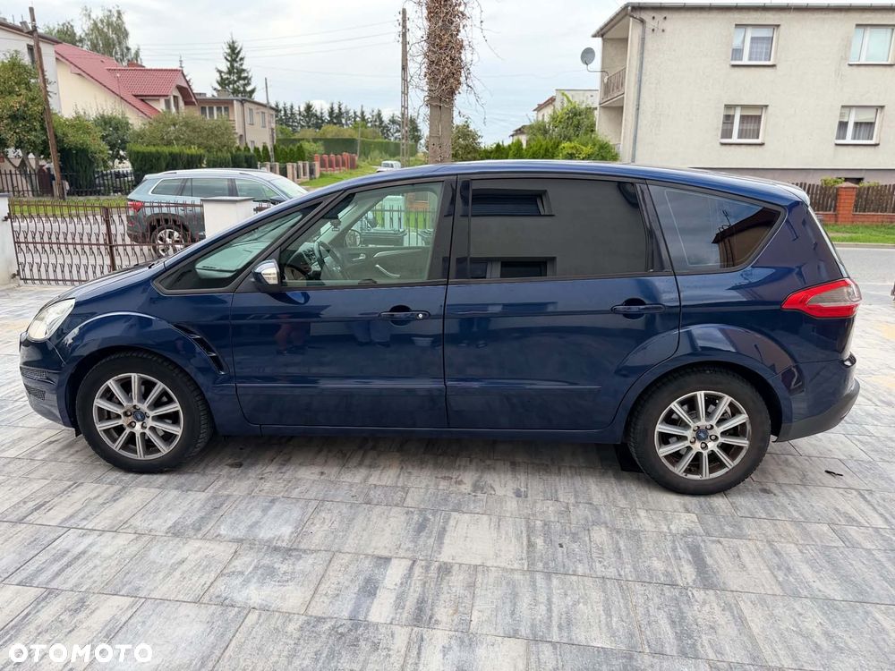 Ford S-Max - 9