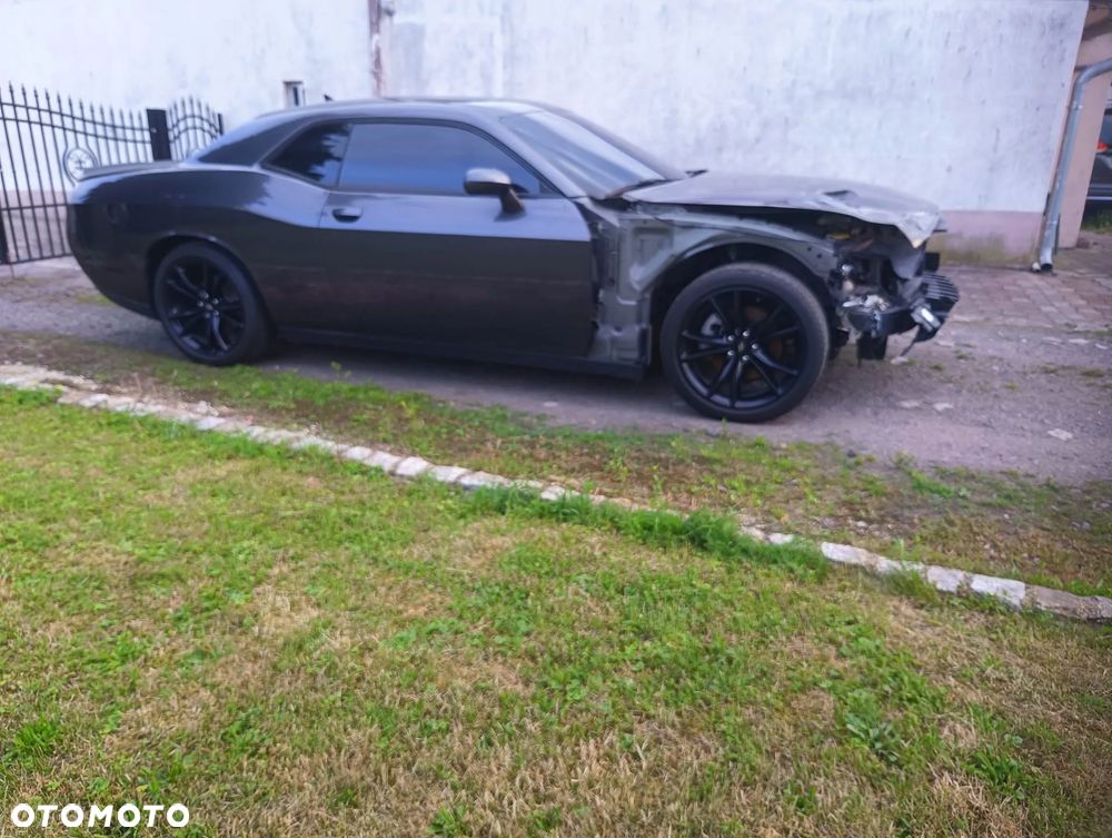 Dodge Challenger 3.6 SXT Plus - 5