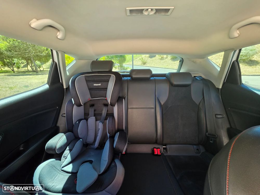 SEAT Leon 2.0 TDI FR S/S - 18