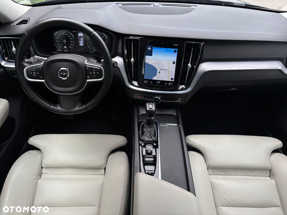Volvo V60 D3 Geartronic Momentum Pro - 7