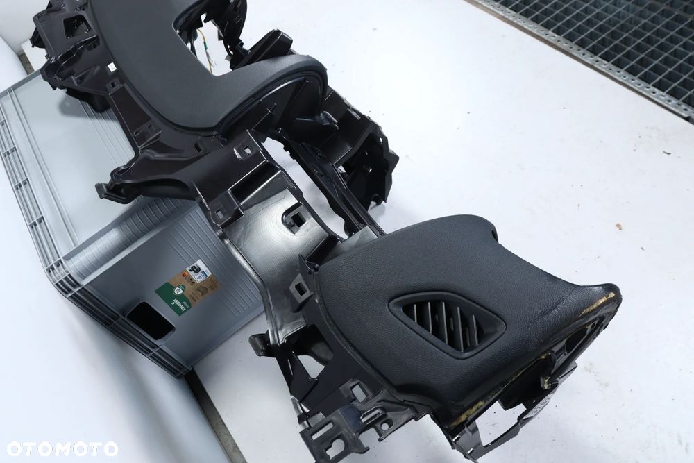 Deska Konsola AIRBAG Toyota Yaris CROSS XP210 (20-) ORYGINAŁ - 4