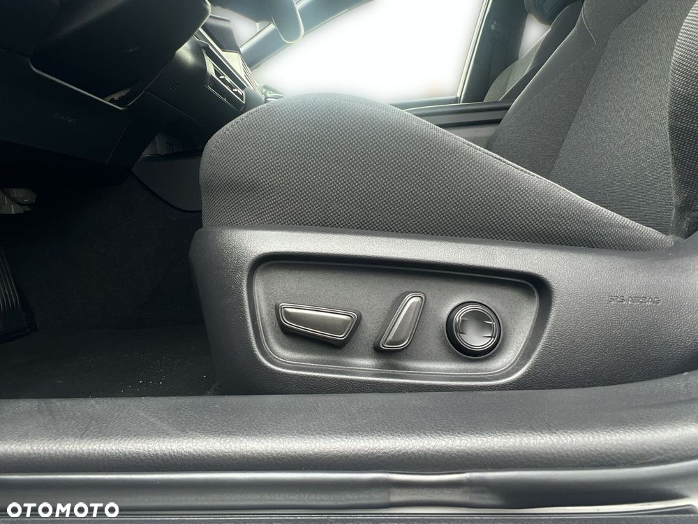 Toyota Camry - 15