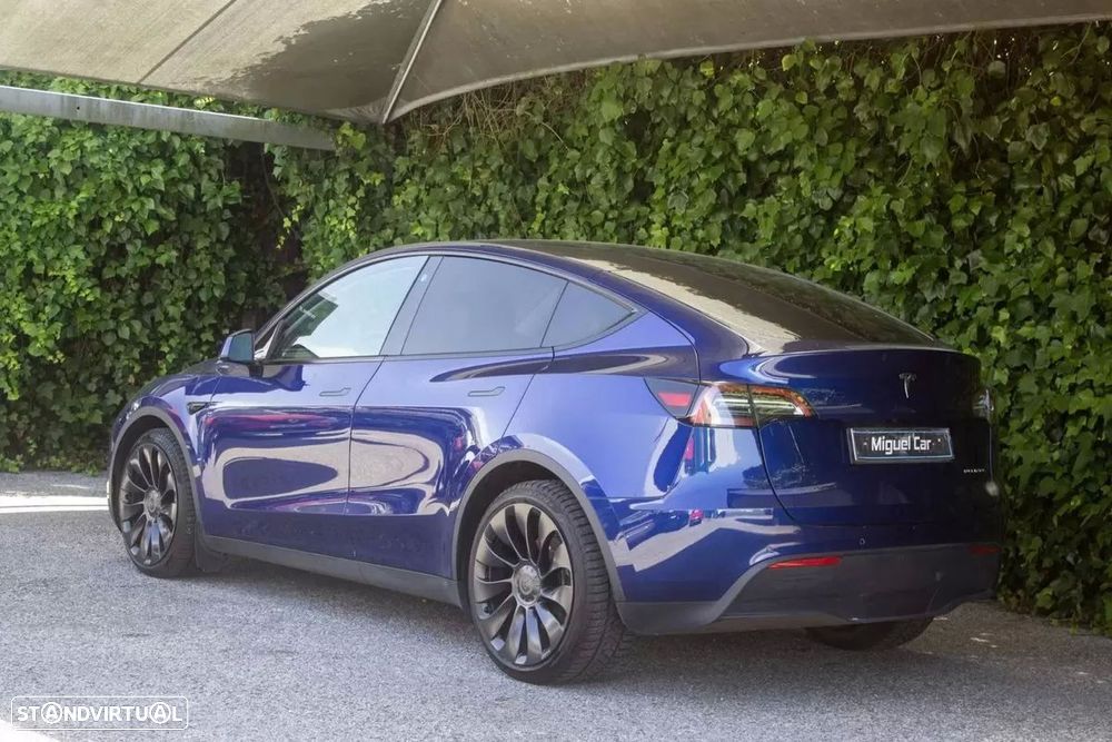 Tesla Model Y Long Range Dual Motor AWD - 11