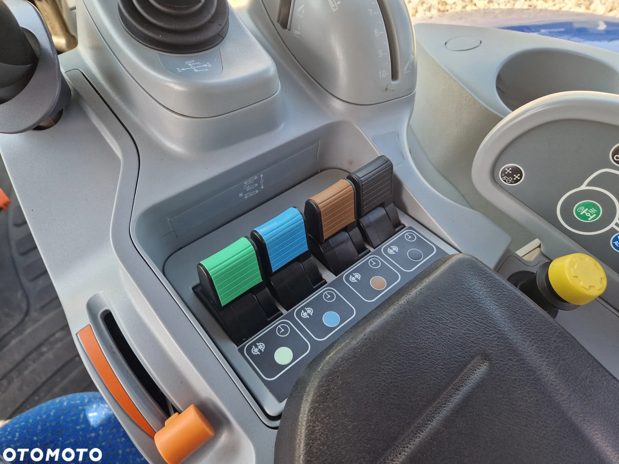 New Holland T7.260 Power Command - 9