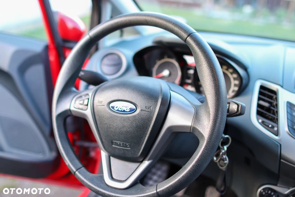 Ford Fiesta 1.25 SYNC Edition - 21