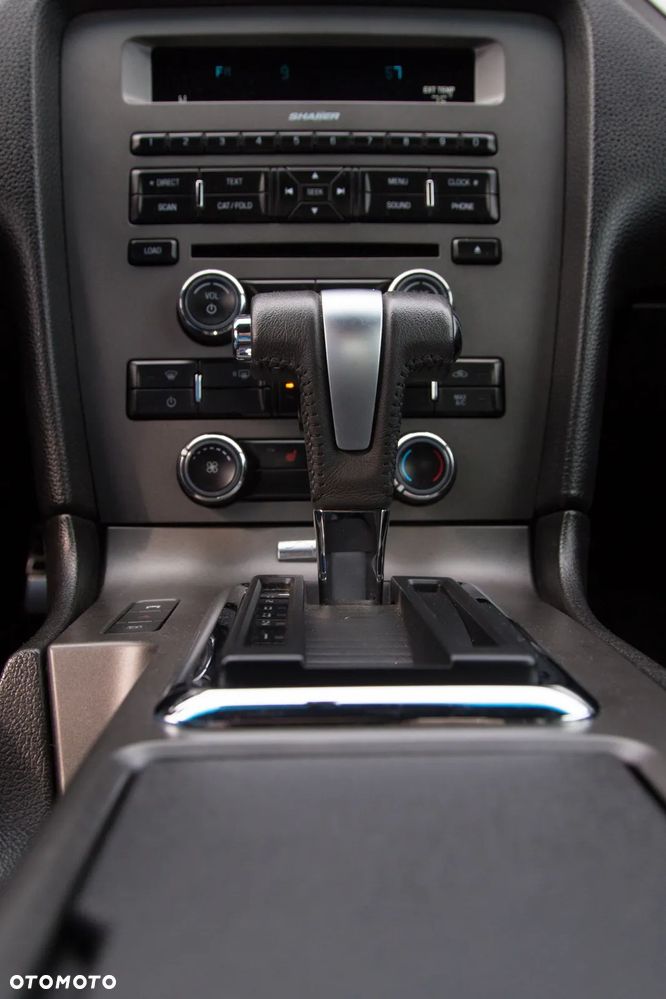 Ford Mustang 3.7 V6 Premium - 27