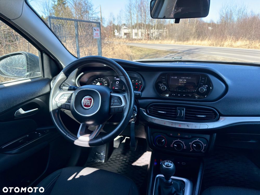 Fiat Tipo 1.4 T-Jet 16v Lounge - 20