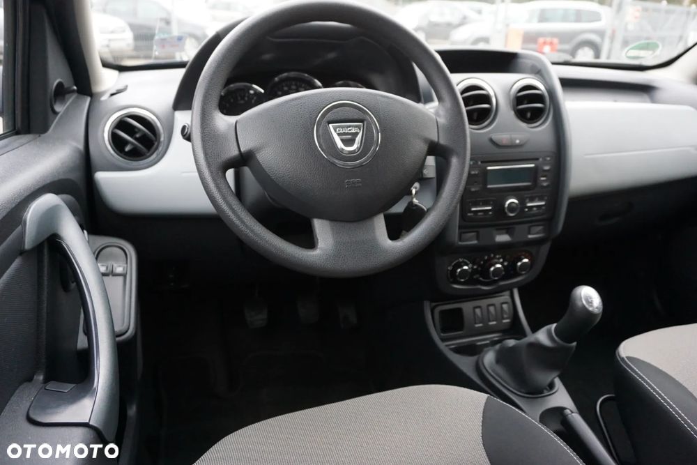 Dacia Duster 1.6 16V 4x2 Essentiel - 11