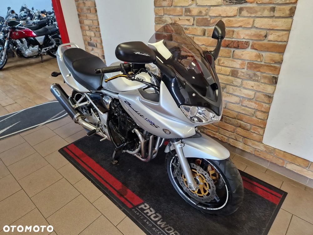 Suzuki Bandit - 22