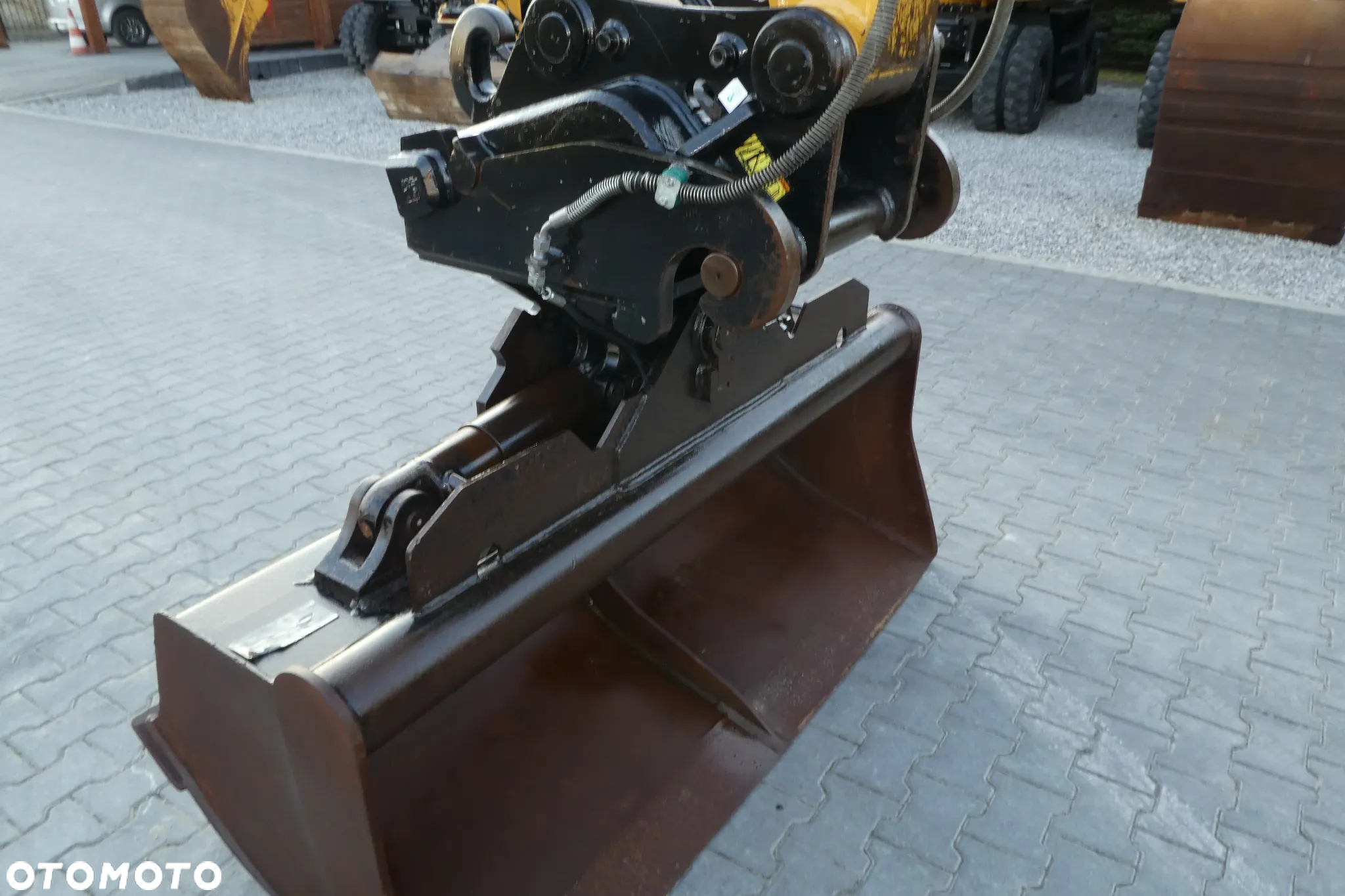 Caterpillar 313FL Z NIEMIEC Z PŁUGIEM - 10