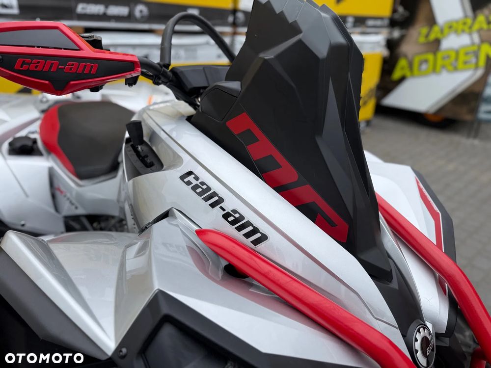 Can-Am Renegade - 12