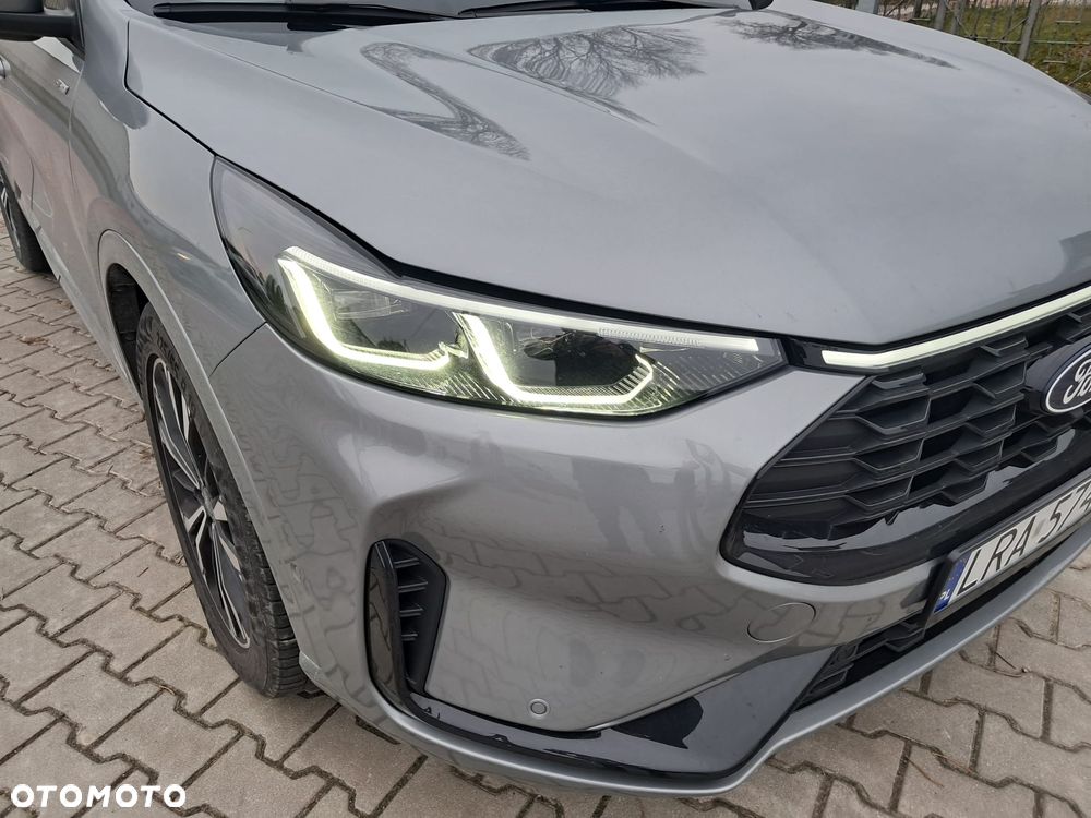 Ford Kuga 2.5 Duratec FHEV ST-LINE X - 2