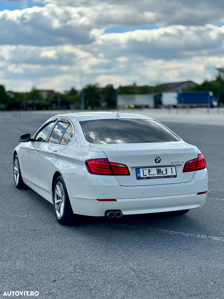 BMW Seria 5 520d BluePerformance Aut. - 9
