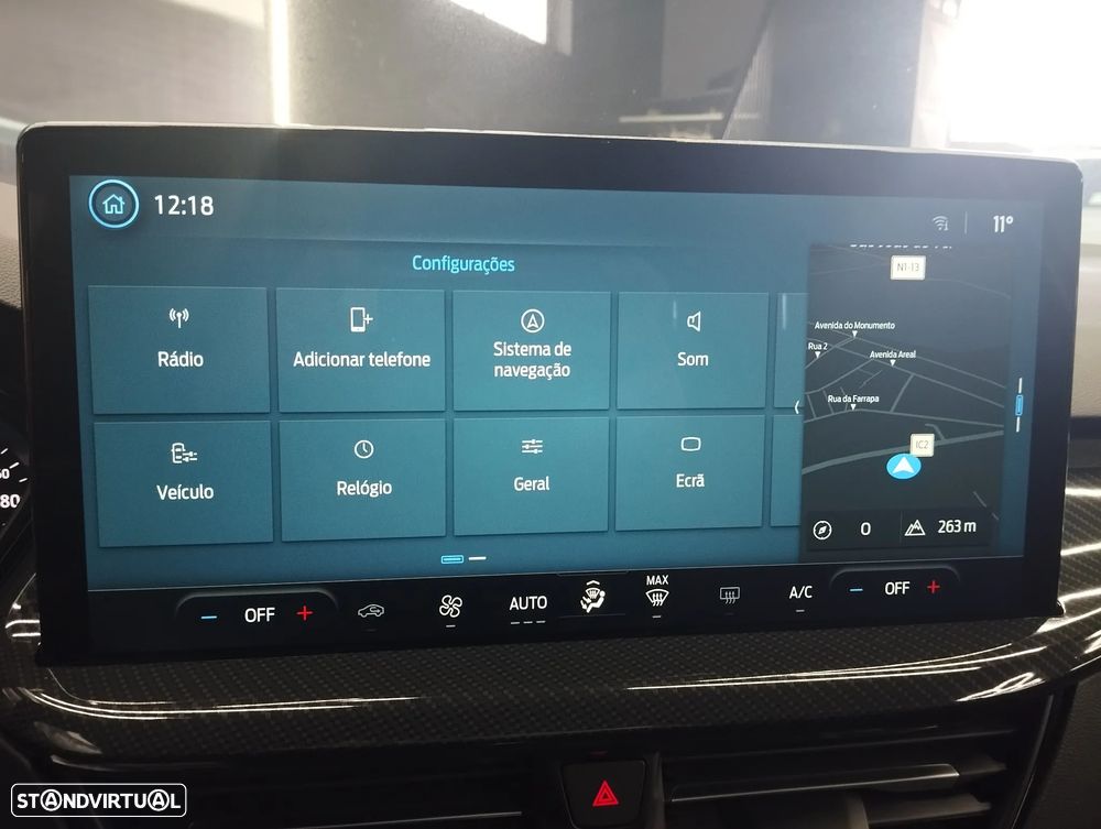 Ford Focus 1.0 EcoBoost MHEV ST-Line - 32