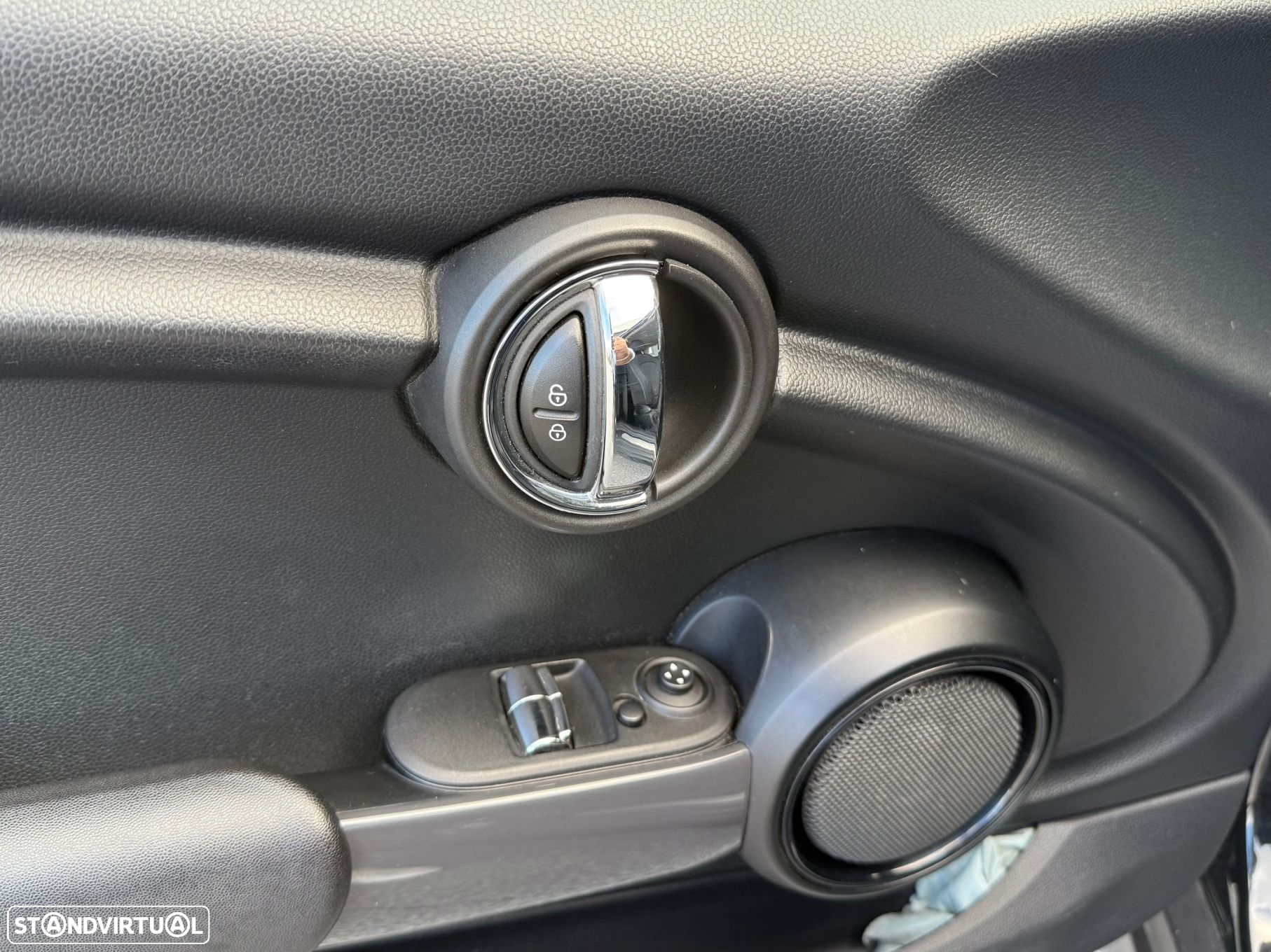 MINI 3 Portas Cooper D - 11