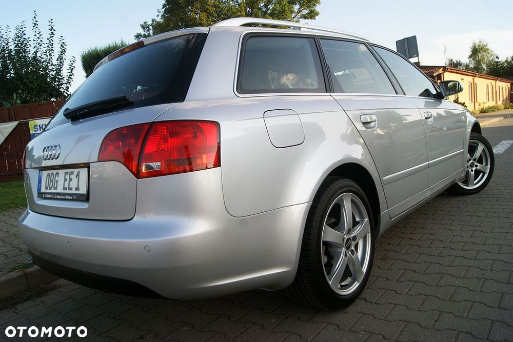 Audi A4 Avant 2.0 TDI - 18