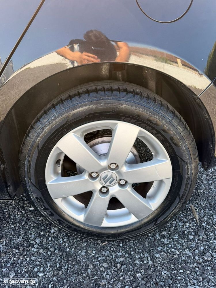 Suzuki Swift 1.3 DDiS GL - 13